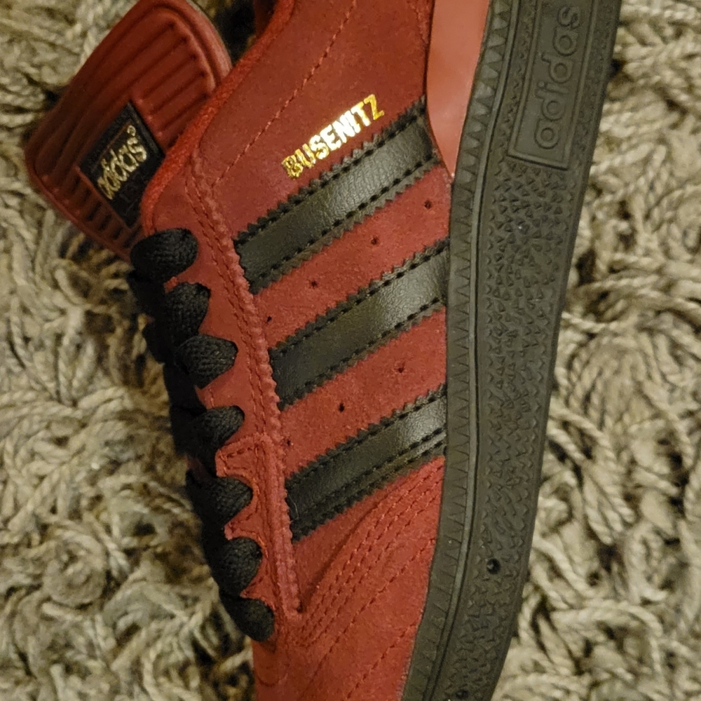 Adidas Busenitz skateshoes Rare find, like new!!